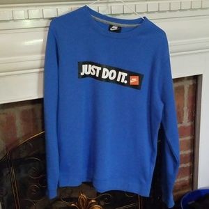 Nike sweatshirt